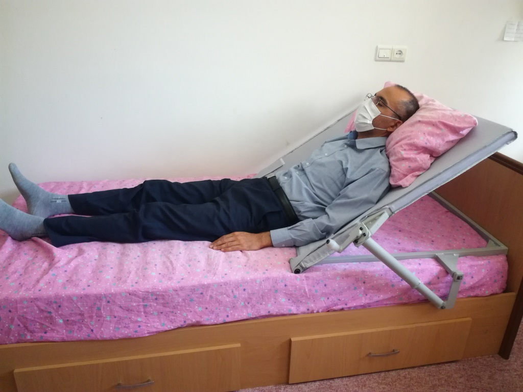 پشتی تخت بیمار قابل تنظیم با جک دستی 9 پشتی قابل تنظیم 4